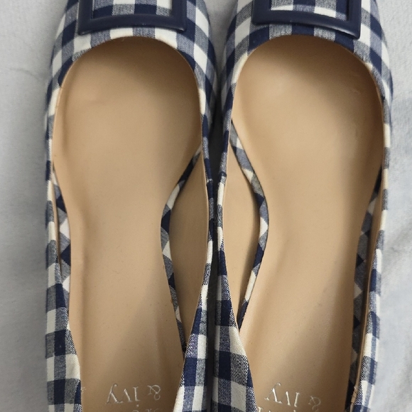Crown & Ivy Navy Gingham Block Heel Pumps Womens Size 9 Beckie Buckle Toe - Picture 3 of 5